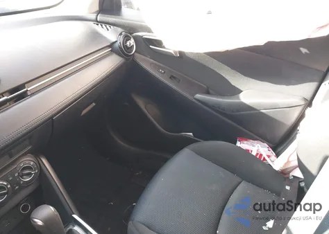 2019 Toyota Yaris Le из США, поврежденный, VIN 3MYDLBYV0KY517426